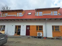 Prodej bytu 4+kk, Stochov, náměstí u dubu, 96 m2