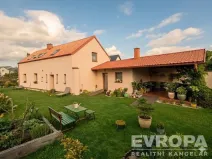 Prodej rodinného domu, Bezvěrov - Chudeč, 180 m2