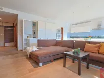 Prodej bytu 4+kk, Praha - Uhříněves, V bytovkách, 116 m2