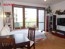 Pronájem bytu 1+kk, Praha - Hloubětín, Nepelova, 30 m2