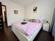 Pronájem bytu 2+kk, Karlovy Vary, Charkovská, 48 m2