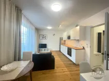 Pronájem bytu 2+kk, Praha - Košíře, Starokošířská, 40 m2