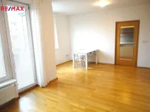 Pronájem bytu 2+1, Praha - Strašnice, Názovská, 55 m2