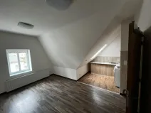 Pronájem bytu 1+kk, Kladno, Saskova, 35 m2