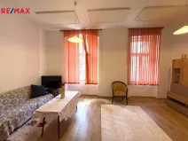 Pronájem bytu 2+kk, Karlovy Vary, Bělehradská, 37 m2