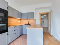 Pronájem bytu 2+kk, Praha - Vysočany, Prouzova, 49 m2