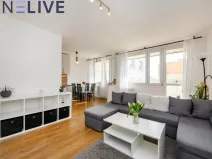 Pronájem bytu 3+kk, Praha, Flöglova, 72 m2