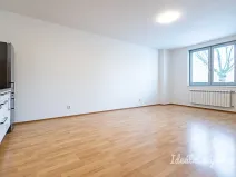 Pronájem bytu 1+kk, Praha, Hořínecká, 39 m2