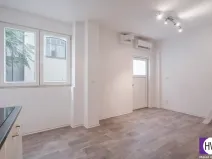 Prodej bytu 1+kk, Praha, Husitská, 30 m2
