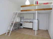 Pronájem bytu 1+kk, Praha - Bubeneč, náměstí Interbrigády, 32 m2