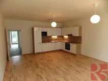 Pronájem bytu 3+kk, Praha - Karlín, U Mlýnského kanálu, 100 m2