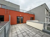 Pronájem bytu 1+kk, Praha - Pitkovice, Pečárková, 42 m2