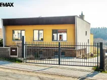 Prodej rodinného domu, Šumná, 200 m2