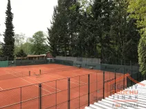 Prodej komerčního pozemku, Hradec Králové, nábřeží U Přívozu, 3021 m2