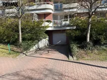 Pronájem garážového stání, Praha - Jinonice, U kříže, 13 m2