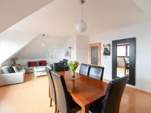 Prodej bytu 3+1, Jesenice, Platanová, 84 m2