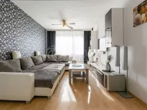 Prodej bytu 3+1, Praha - Černý Most, Vybíralova, 77 m2