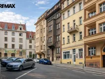 Prodej bytu 2+kk, Karlovy Vary, Bulharská, 44 m2