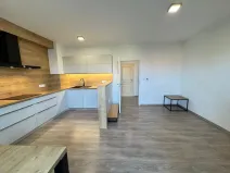 Pronájem bytu 2+kk, Kroměříž, Slovákova, 52 m2