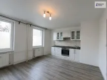 Pronájem bytu 1+kk, Praha - Letňany, Tupolevova, 26 m2