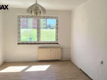 Prodej bytu 4+1, Rotava, Sídliště, 70 m2