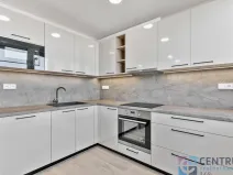 Pronájem bytu 3+1, Praha - Strašnice, Křenická, 68 m2