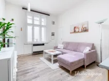 Pronájem bytu 2+kk, Praha - Staré Město, U staré školy, 45 m2