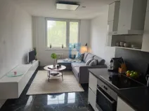 Pronájem bytu 2+kk, Praha, Španielova, 60 m2
