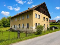 Prodej vícegeneračního domu, Sezemice, 310 m2
