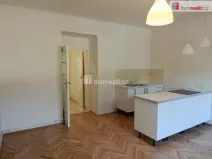 Pronájem bytu 2+kk, Praha - Bubeneč, Ve struhách, 45 m2