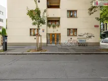 Prodej bytu 2+1, Praha - Karlín, Pernerova, 44 m2
