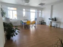 Pronájem kanceláře, Hradec Králové, třída Karla IV., 105 m2
