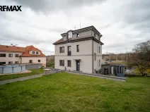 Pronájem rodinného domu, Praha - Hloubětín, Poděbradská, 188 m2
