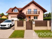 Pronájem rodinného domu, Průhonice, 200 m2