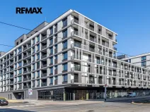 Pronájem bytu 2+kk, Praha - Vysočany, Kolbenova, 56 m2