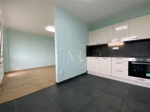 Prodej bytu 3+kk, Praha - Střížkov, Rumburská, 61 m2