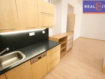 Prodej bytu 1+1, Praha, Jaselská, 55 m2
