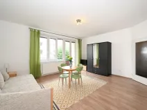 Pronájem bytu 1+kk, Praha - Kyje, Za černým mostem, 34 m2