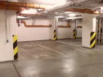 Pronájem garážového stání, Praha - Košíře, Plzeňská, 14 m2