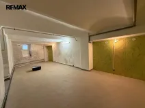 Prodej obchodního prostoru, Karlovy Vary, Moravská, 71 m2