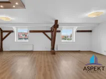 Pronájem bytu 2+kk, Praha - Holešovice, Tovární, 64 m2