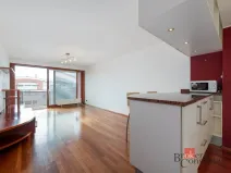 Pronájem bytu 2+kk, Praha - Vysočany, Paříkova, 60 m2
