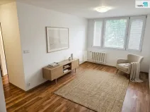 Prodej bytu 2+kk, Praha - Lhotka, Novodvorská, 31 m2