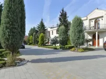 Pronájem vily, Praha - Nebušice, Nebušická, 270 m2