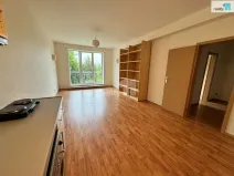 Pronájem bytu 2+kk, Praha - Řeporyje, Wiesenthalova, 45 m2