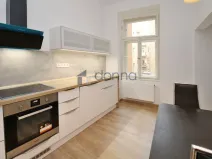 Pronájem bytu 2+1, Praha, Navrátilova, 56 m2