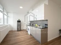Pronájem bytu 1+kk, Pardubice, třída Míru, 27 m2