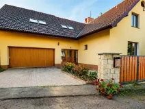 Prodej vícegeneračního domu, Praha - Písnice, Na losách, 436 m2