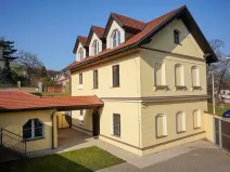 Pronájem rodinného domu, Praha, 215 m2