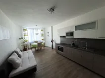 Prodej bytu 3+1, Olomouc, Rumunská, 107 m2